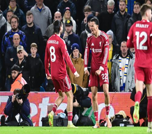 独家粉丝特,揭秘战局详,精彩比分大,大众彩票,彩票平台,在线投注,彩票大奖,彩票服务