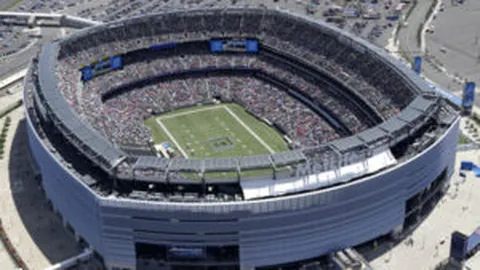 女王火力全开，对手零封落败晋级八强！赛后真情流露，央视新闻客户端专访揭秘